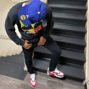 Meet your Posher, Cameron